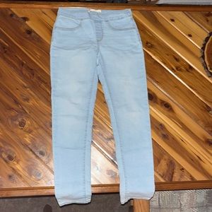 ‼️Levi’s Jeans/Leggings!‼️ - never worn - size 12 - stretchy - no rips or tears!